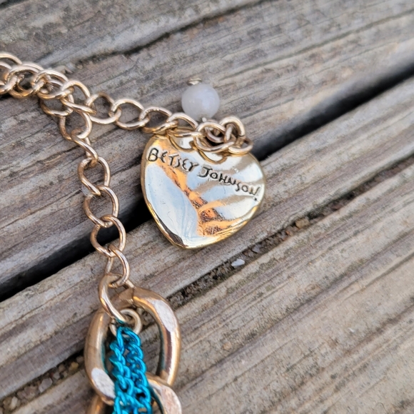 RARE Betsey Johnson Crab Necklace 🦀 - Picture 9 of 9